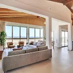 Pacific Ocean Villa