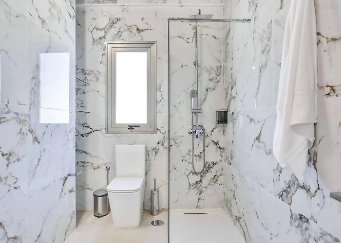 Pacific Ocean Villa *