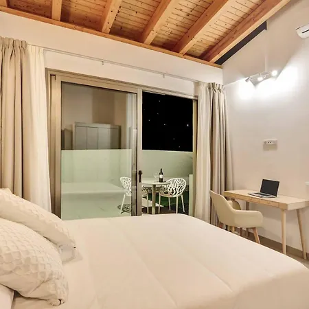 Pacific Ocean Villa *