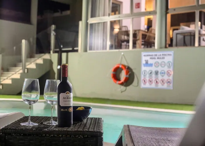 Pacific Ocean * Caleta De Fuste